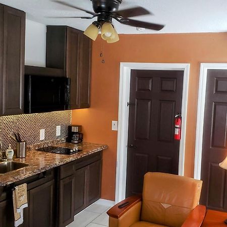 Stylish Suite Tampa Minutes To Hard Rock Casino Mango Luaran gambar