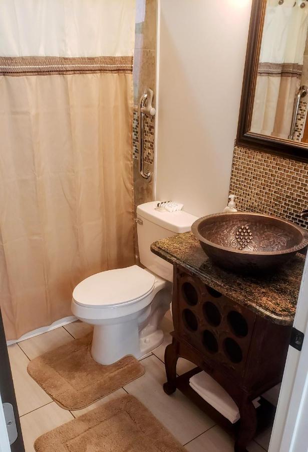Stylish Suite Tampa Minutes To Hard Rock Casino Mango Luaran gambar