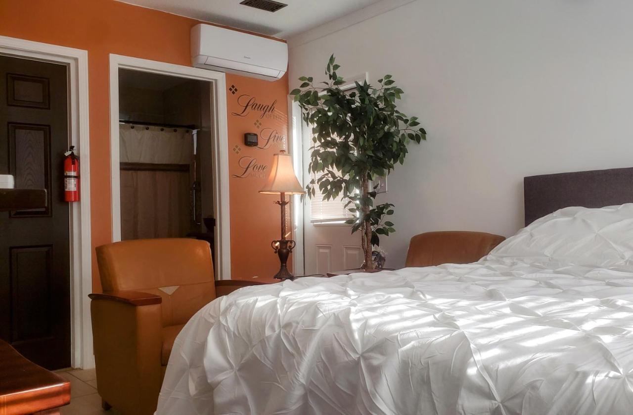Stylish Suite Tampa Minutes To Hard Rock Casino Mango Luaran gambar