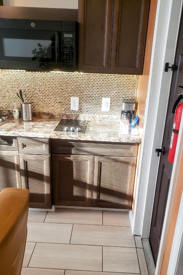Stylish Suite Tampa Minutes To Hard Rock Casino Mango Luaran gambar