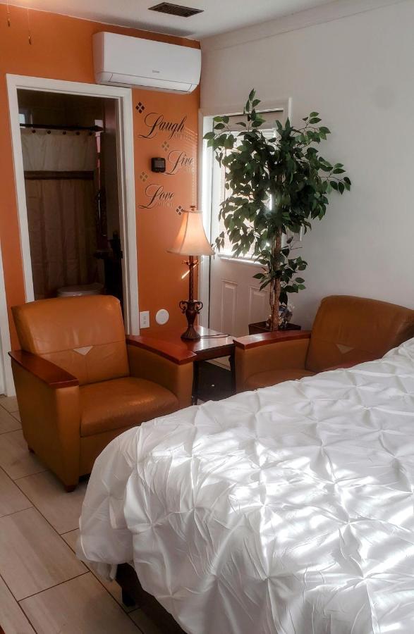 Stylish Suite Tampa Minutes To Hard Rock Casino Mango Luaran gambar